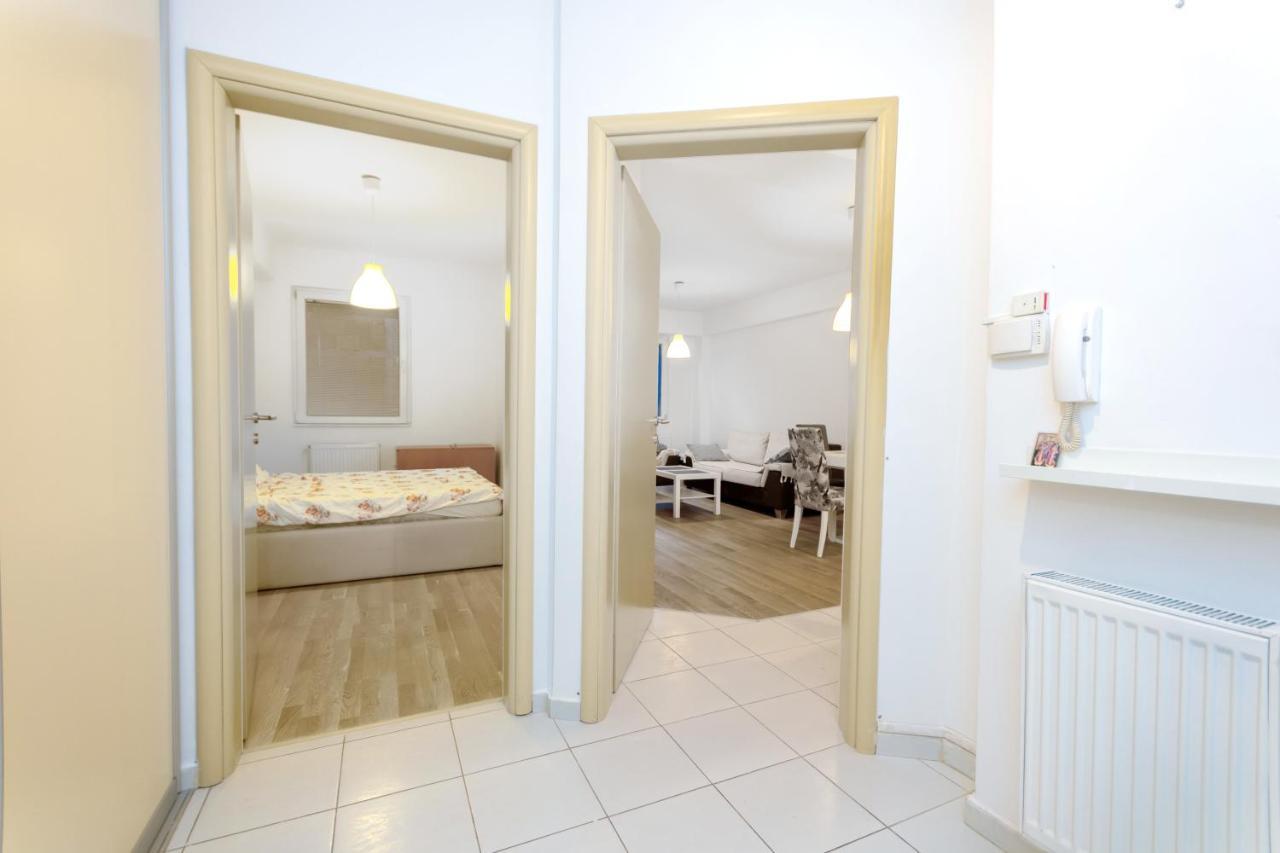 One Bedroom Apartment With Private Parking Скопие Екстериор снимка